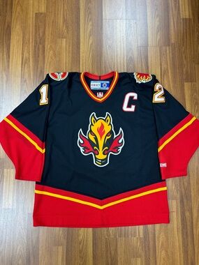 Vintage CCM Calgary Flames Iginla Blasty Jersey Captain Patch NHL Hockey XL